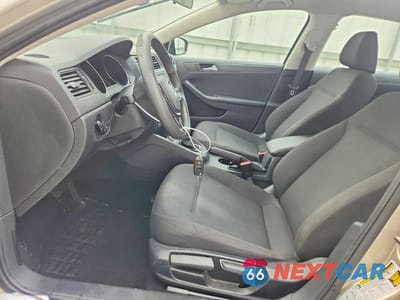 Zdjęcie 7 z 12 samochodu: 2016 VOLKSWAGEN JETTA S VIN:3VW267AJ2GM218310 - miniatura
