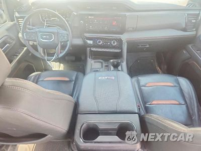 Zdjęcie 8 z 12 samochodu: 2024 GMC SIERRA K2500 AT4 VIN:1GT49PEY8RF327593 - miniatura