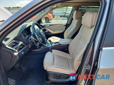 Zdjęcie 7 z 13 samochodu: 2013 BMW X5 XDRIVE35I VIN:5UXZV4C52D0B11311 - miniatura