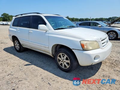 Czwarte zdjęcie samochodu z boku: 2005 TOYOTA HIGHLANDER BASE VIN:JTEGP21A350062069 - miniatura