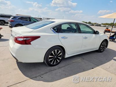 Trzecie zdjęcie samochodu z tyłu: 2018 NISSAN ALTIMA 2.5 SL VIN:1N4AL3AP3JC175373 - miniatura