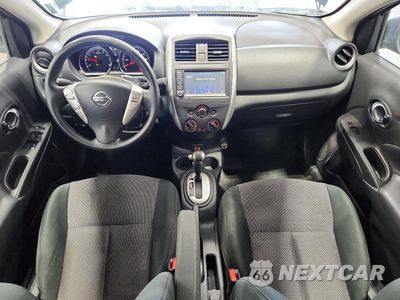 Zdjęcie 8 z 12 samochodu: 2019 NISSAN VERSA SV VIN:3N1CN7AP1KL871047 - miniatura
