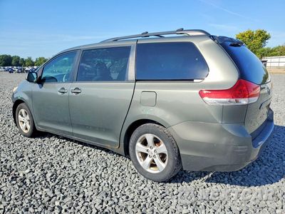 Drugie zdjęcie samochodu z przodu: 2011 TOYOTA SIENNA LE VIN:5TDKK3DCXBS052695 - miniatura