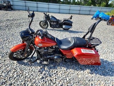 Trzecie zdjęcie samochodu z tyłu: 2025 HARLEY-DAVIDSON FLHRXS VIN:1HD1KVP16SB618486 - miniatura