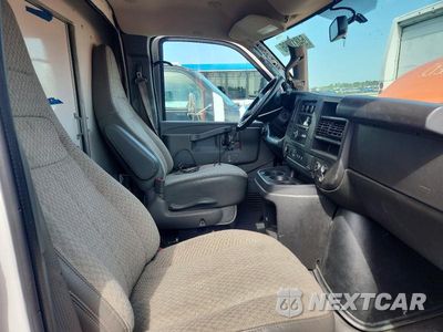 Zdjęcie 7 z 12 samochodu: 2021 CHEVROLET EXPRESS BOX TRUCK VIN:1GB0GRFP2M1251272 - miniatura