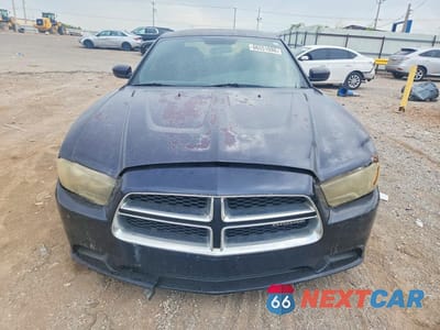 Piąte zdjęcie samochodu w środku: 2012 DODGE CHARGER SE VIN:2C3CDXBGXCH117402 - miniatura