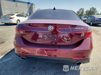 Zdjęcie 6 z 12 samochodu: 2017 ALFA ROMEO GIULIA VIN:ZARFAEBN8H7557731 - miniatura
