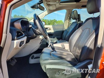 Zdjęcie 7 z 13 samochodu: 2018 CHRYSLER PACIFICA TOURING L PLUS VIN:2C4RC1EG2JR157059 - miniatura