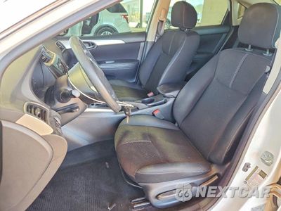 Zdjęcie 7 z 12 samochodu: 2016 NISSAN SENTRA S VIN:3N1AB7AP6GY300910 - miniatura