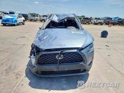 Piąte zdjęcie samochodu w środku: 2023 TOYOTA COROLLA CROSS LE VIN:7MUCAAAG0PV051698 - miniatura