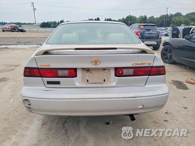Zdjęcie 6 z 12 samochodu: 1997 TOYOTA CAMRY LE VIN:4T1BG22K1VU034166 - miniatura