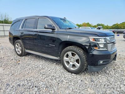 Czwarte zdjęcie samochodu z boku: 2016 CHEVROLET TAHOE C1500 LT VIN:1GNSCBKC1GR458002 - miniatura