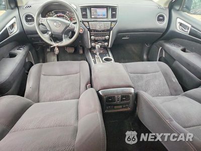Zdjęcie 8 z 13 samochodu: 2016 NISSAN PATHFINDER SV VIN:5N1AR2MM7GC623655 - miniatura