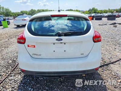 Zdjęcie 6 z 12 samochodu: 2017 FORD FOCUS SE VIN:1FADP3K28HL327047 - miniatura