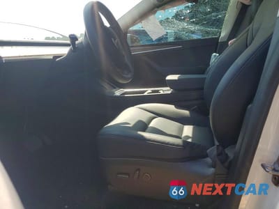 Zdjęcie 7 z 12 samochodu: 2023 TESLA MODEL Y VIN:7SAYGDED8PF934942 - miniatura