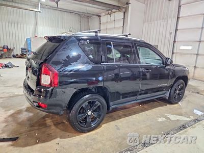 Trzecie zdjęcie samochodu z tyłu: 2016 JEEP COMPASS SPORT VIN:1C4NJDBB3GD714197 - miniatura