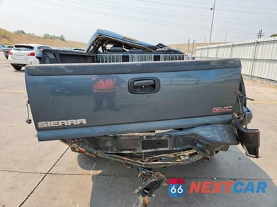 Zdjęcie 6 z 12 samochodu: 2006 GMC SIERRA K2500 HEAVY DUTY VIN:1GTHK23D06F180142 - miniatura