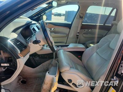 Zdjęcie 7 z 13 samochodu: 2016 VOLVO XC90 T8 VIN:YV4BC0PL3G1094120 - miniatura