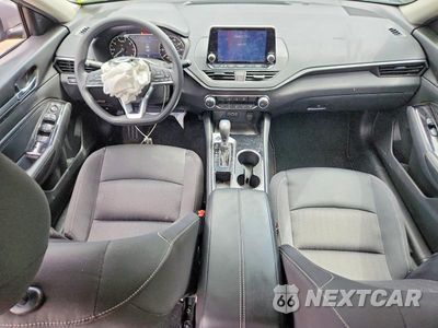 Zdjęcie 8 z 12 samochodu: 2021 NISSAN ALTIMA SV VIN:1N4BL4DV1MN331391 - miniatura