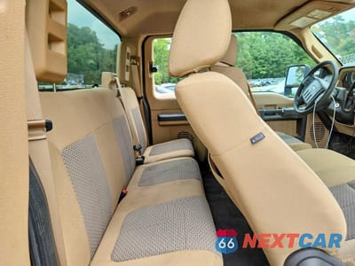 Zdjęcie 10 z 12 samochodu: 2011 FORD F250 SUPER DUTY VIN:1FT7X2A6XBEB17275 - miniatura