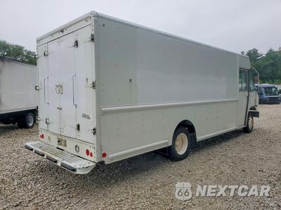 Trzecie zdjęcie samochodu z tyłu: 2016 FREIGHTLINER MT45G CHASSIS DELIVERY TRUCK VIN:4UZAC2DV5GCHX0599 - miniatura