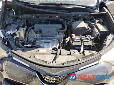Zdjęcie 12 z 13 samochodu: 2018 TOYOTA RAV4 XLE VIN:JTMWFREV6JJ190299 - miniatura