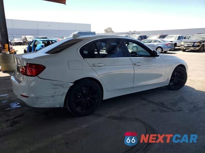 Trzecie zdjęcie samochodu z tyłu: 2013 BMW 328 XI VIN:WBA3B3C51DF541543 - miniatura
