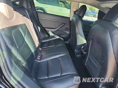 Zdjęcie 11 z 13 samochodu: 2023 TESLA MODEL 3 VIN:5YJ3E1EA4PF468444 - miniatura