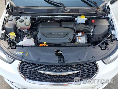 Zdjęcie 12 z 13 samochodu: 2023 CHRYSLER PACIFICA HYBRID TOURING L VIN:2C4RC1L75PR608996 - miniatura