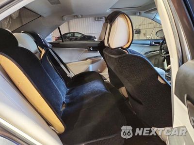 Zdjęcie 10 z 12 samochodu: 2012 TOYOTA CAMRY HYBRID XLE VIN:4T1BD1FKXCU002617 - miniatura