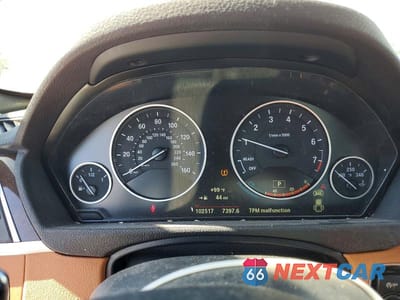 Zdjęcie 9 z 12 samochodu: 2016 BMW 328 XI SULEV VIN:WBA8E3G58GNU05900 - miniatura