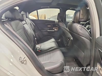Zdjęcie 10 z 12 samochodu: 2025 MERCEDES-BENZ C 300 4MATIC VIN:W1KAF4HB9SR241091 - miniatura