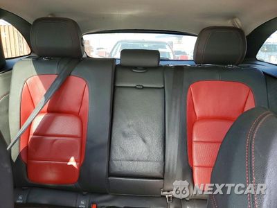 Zdjęcie 10 z 13 samochodu: 2017 JAGUAR F-PACE R - SPORT VIN:SADCL2BV4HA064772 - miniatura