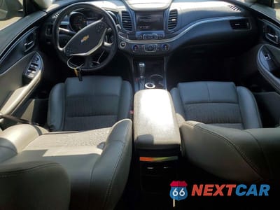 Zdjęcie 8 z 12 samochodu: 2018 CHEVROLET IMPALA LT VIN:1G1105SA0JU130967 - miniatura