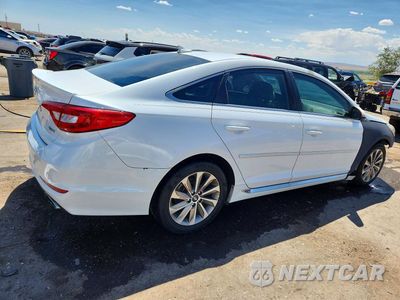 Trzecie zdjęcie samochodu z tyłu: 2016 HYUNDAI SONATA SPORT VIN:5NPE34AF9GH434714 - miniatura