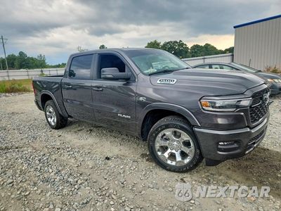 Czwarte zdjęcie samochodu z boku: 2026 RAM 1500 BIG HORN/LONE STAR VIN:1C6SRFFT9TN186915 - miniatura