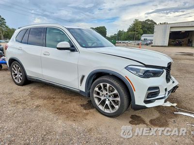 Czwarte zdjęcie samochodu z boku: 2022 BMW X5 XDRIVE40I VIN:5UXCR6C02N9M43656 - miniatura