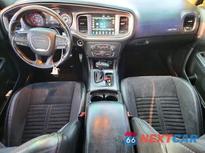 Zdjęcie 8 z 12 samochodu: 2019 DODGE CHARGER R/T VIN:2C3CDXCT3KH650802 - miniatura