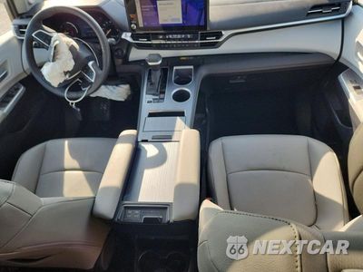 Zdjęcie 8 z 13 samochodu: 2025 TOYOTA SIENNA XLE 7-PASSENGER VIN:5TDJSKFC5SS175842 - miniatura