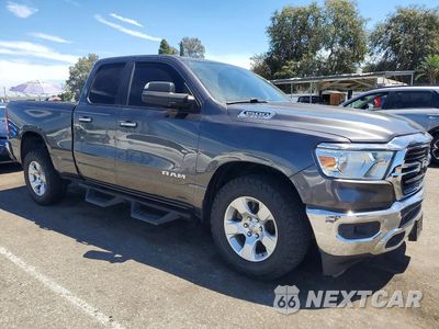 Czwarte zdjęcie samochodu z boku: 2020 RAM 1500 BIG HORN/LONE STAR VIN:1C6SRFBT2LN315972 - miniatura
