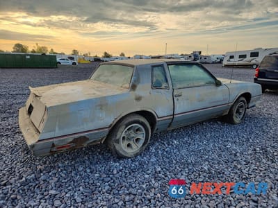 Trzecie zdjęcie samochodu z tyłu: 1986 CHEVROLET MONTE CARLO VIN:1G1GZ37G4GR159885 - miniatura