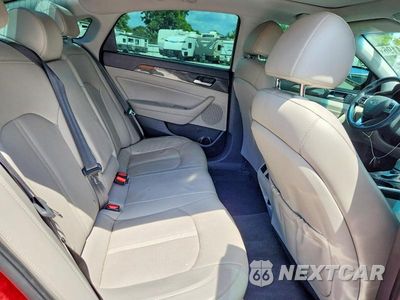 Zdjęcie 10 z 12 samochodu: 2018 HYUNDAI SONATA LIMITED VIN:5NPE34AF4JH720834 - miniatura