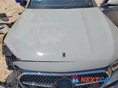 Zdjęcie 11 z 12 samochodu: 2025 MERCEDES-BENZ E 350 4MATIC VIN:W1KLF4HB9SA117216 - miniatura