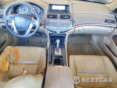 Zdjęcie 8 z 12 samochodu: 2008 HONDA ACCORD EXL VIN:1HGCP36888A004943 - miniatura