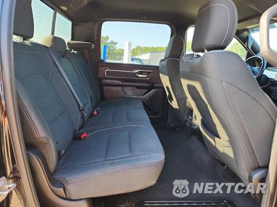 Zdjęcie 10 z 13 samochodu: 2019 RAM 1500 BIG HORN/LONE STAR VIN:1C6SRFMT6KN911372 - miniatura