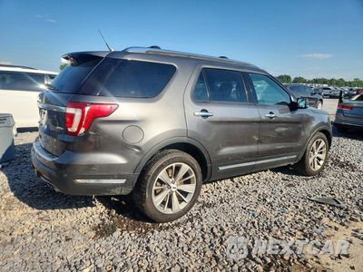 Trzecie zdjęcie samochodu z tyłu: 2018 FORD EXPLORER LIMITED VIN:1FM5K8F84JGA38444 - miniatura