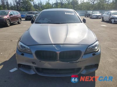 Piąte zdjęcie samochodu w środku: 2016 BMW 528 XI VIN:WBA5A7C50GG144486 - miniatura