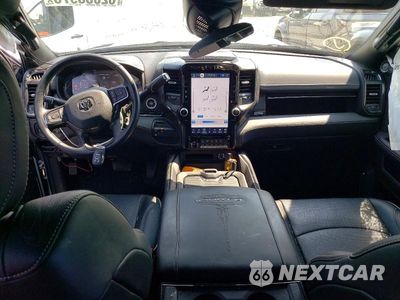 Zdjęcie 8 z 12 samochodu: 2024 RAM 3500 LIMITED VIN:3C63R3RL5RG130177 - miniatura