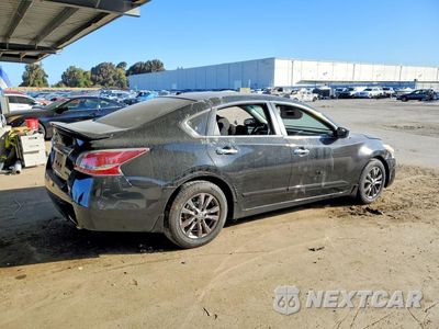 Trzecie zdjęcie samochodu z tyłu: 2015 NISSAN ALTIMA 2.5 S VIN:1N4AL3AP1FN900125 - miniatura