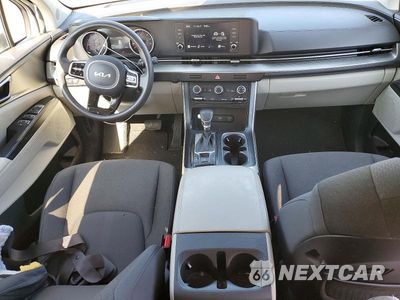 Zdjęcie 8 z 13 samochodu: 2022 KIA CARNIVAL LX VIN:KNDNB5H35N6065944 - miniatura